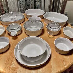 Corningware 22 piece set of White French Style Cookware w/ Pyrex Glass Lids